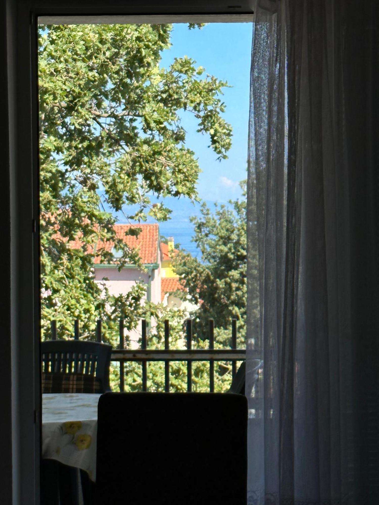 Apartmani Ana Malinska Exterior foto